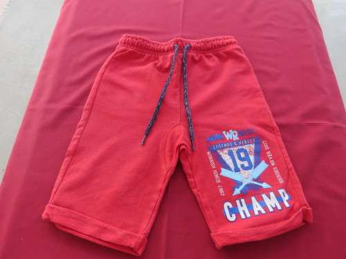 'RED KDS' shorts for boy of 7-8 years old.In 100% cotton fabric with 'CHAMP' logo on front.Good cond