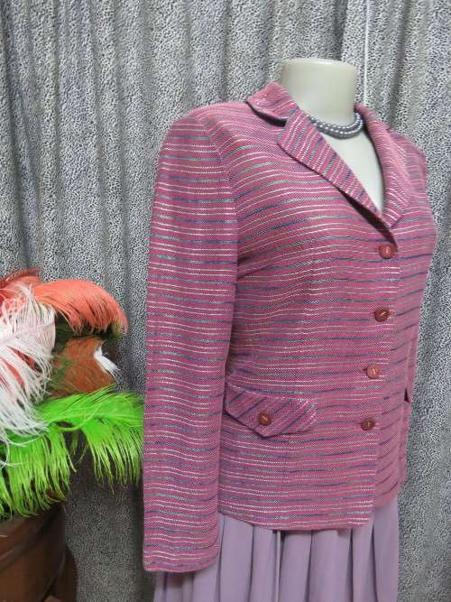 Knockout long sleeve jacket/top in mulberry by 'SHWAE REU CHEE' in size 36/12.New item.