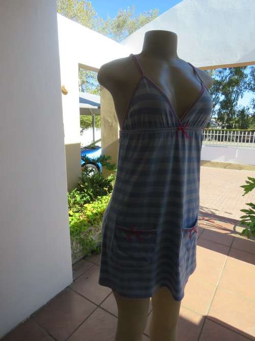 Sexy blue horizontal striped short nighty by 'BM SLEEP' size 30/6.In stretch cotton.Good condition.