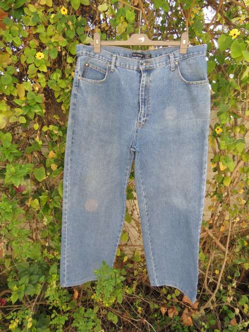 Men's size 40 denim jean by 'FASCINO' in 100% cotton.Inner leg 71 cm.Used a lot but still fine.