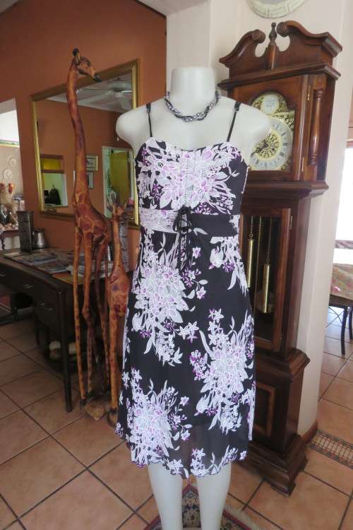 Sexy black strappy dress with beautiful grey/lilac floral patterns.Size 34/10 by LOVE SHOW.New cond.