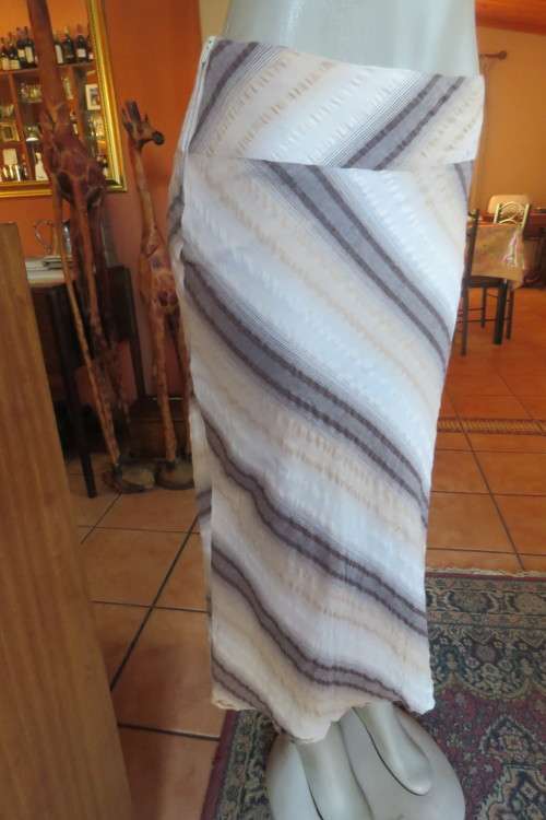 Wear anywhere beige/brown diagonal striped A-line skirt by OASIS in size 34/10.As new.
