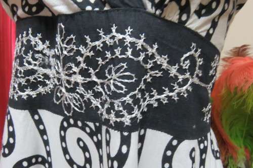 Stunning monochrome strappy summer dress. Flare skirt with large paisley patters. Size 37/13.