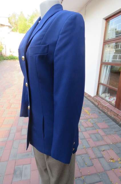 Smart royal blue tailored jacket, fully lined 'Regina' jacket size 34/10 by Maby Clothing.