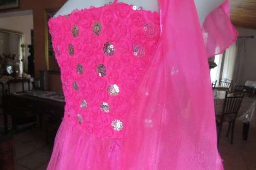 Glam dress in magenta pink for young girl of around 14 years old by 'Gerano' size 30/6.