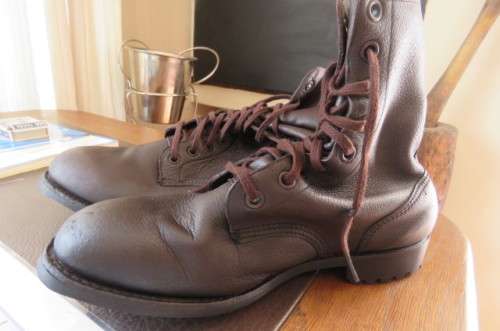 Pair genuine leather brown SADF boots by D.W.S. 2009 size 10. Army size 285 M.