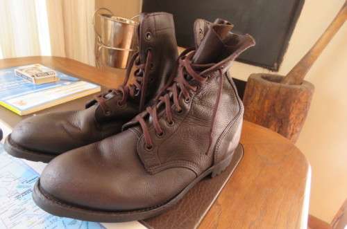 Pair genuine leather brown SADF boots by D.W.S. 2009 size 10. Army size 285 M.