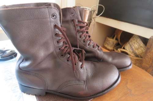Pair genuine leather brown SADF boots by D.W.S. 2009 size 10. Army size 285 M.
