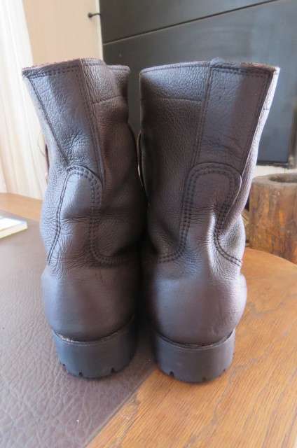 Pair genuine leather brown SADF boots by D.W.S. 2009 size 10. Army size 285 M.