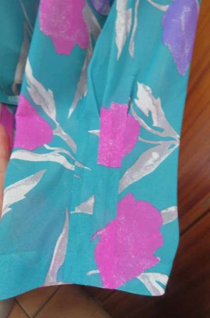 Amazing 'Delswa' vintage dress with permanent pleated skirt size 41/17. Will fit size 40 but loose.