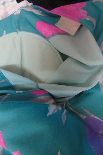 Amazing 'Delswa' vintage dress with permanent pleated skirt size 41/17. Will fit size 40 but loose.