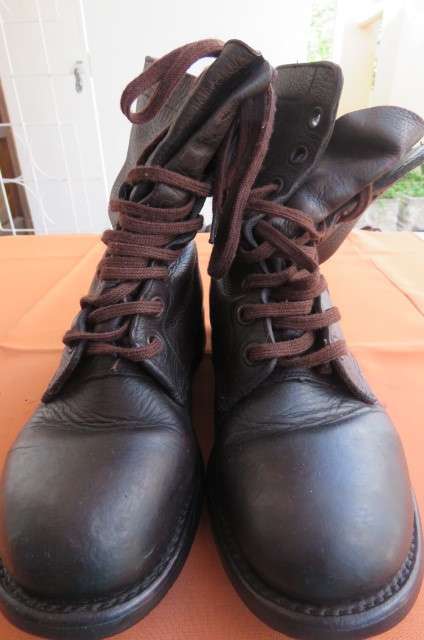 Pair of SADF brown genuine leather army boots in size 5.5. Issued in 2005 by DWS. Army size 240 W.