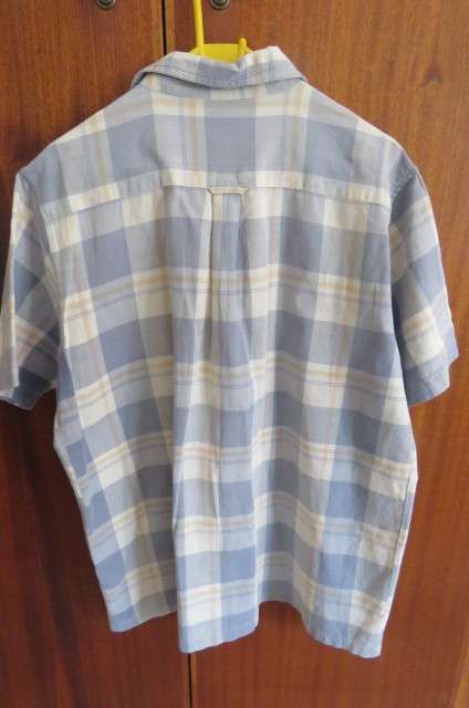 Casual blue, white and cream large checked short sleeve shirt size XL