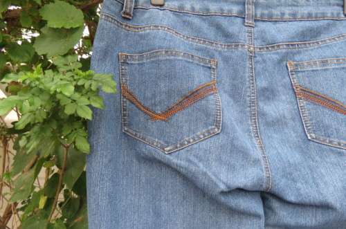 'Penny C' blue denim jeans in size 44/20. In polycotton stretch fabric. Pockets back and front.