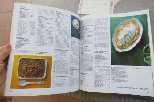 Vogue-skoonheid vir almal deu Deborah Hutton. Voeding met resepte, naels, hare + vel. Oefeninge_224