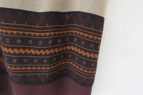 Stunning 2 layer ankle length skirt by 'Anna Pia' in size 48/24. Choc brown underlayer.