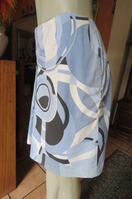 Geometric printed kneelength skirt in blues,cream and black by JEEP in size 42/18