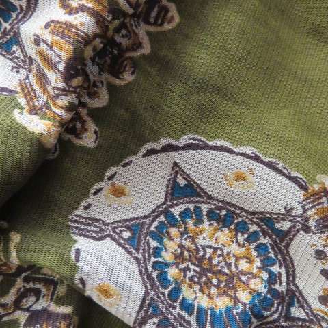 Smart slip over top in olive green and brown in size 50/26 by Donna-Claire. Sheer polyester fabric.