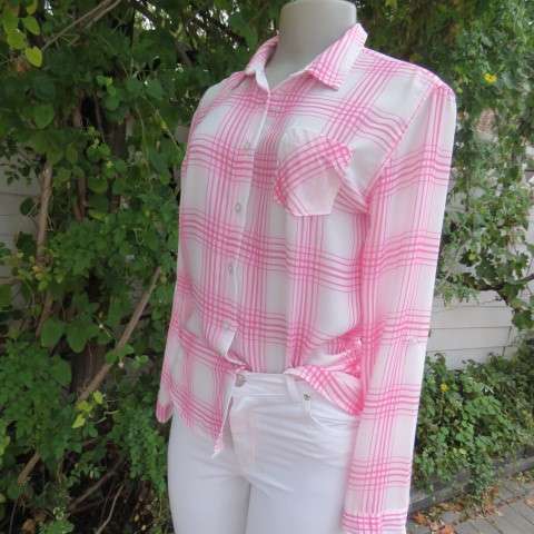 Soft and silky white and pink check long sleeve blouse in 100% polyester chiffon. Size 30 As new