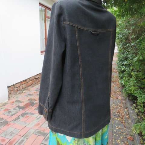 As new denim casual ong sleeve jacket by ML CLASSICS in size 36/12. Large front pockets.