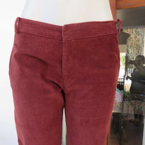 A must for winter! Hickory brown corderoy pants by FASHION EXPRESS in size 38/14