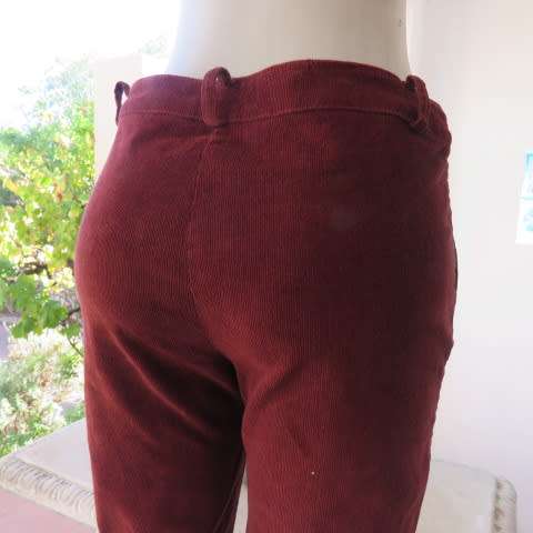A must for winter! Hickory brown corderoy pants by FASHION EXPRESS in size 38/14