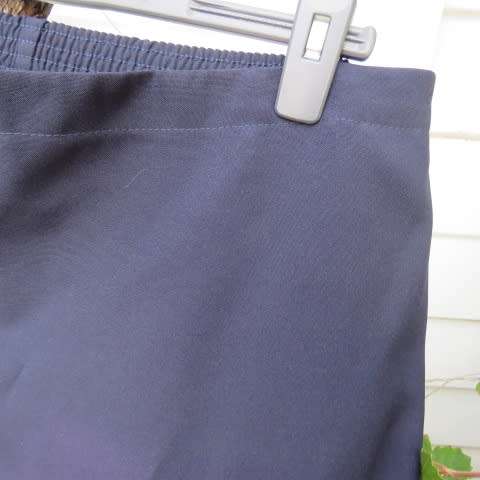 Smart and comfy navy pants with flat front and elasticated back by DUCHESS in size 46/22
