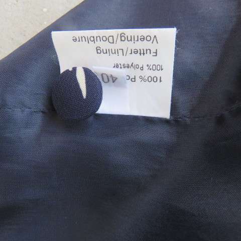 Exquisite new waistcoat in navy with cream small branches with leaves. By MARCONA size 38/14