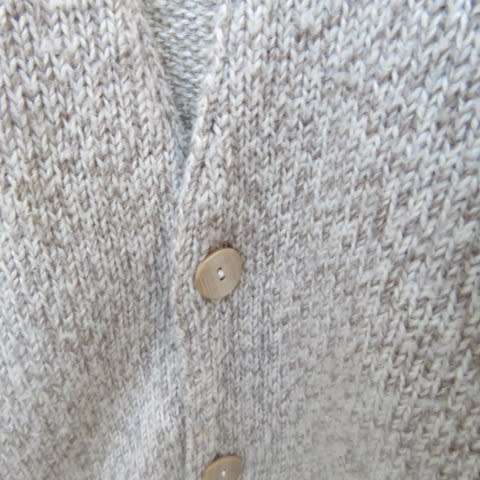 Handsome men's knitted waistcoat in mottled beige and ecru colours. Button down. Size L by Woolworth