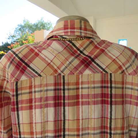 Ladies shirt in red,cream and black check.Size 42/18 by MILADY'S. In bubble cotton. As new.