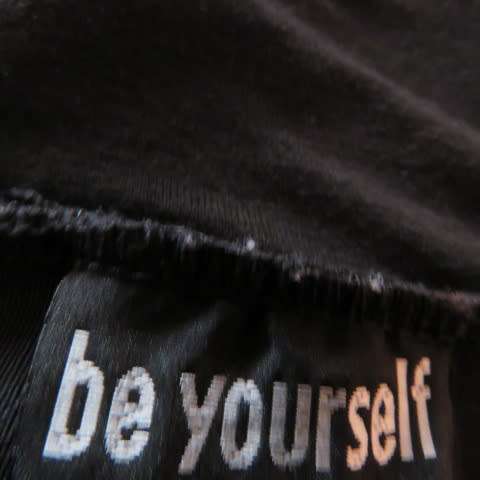 Stunning black culotte style wide legged floor length pants.By BE YOURSELF in size 36/12. New cond.