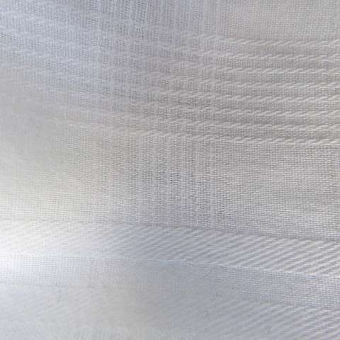 Casual white short sleeve top closing with press buttons. Size 36/12 by RT. Cowboy yokes.As new