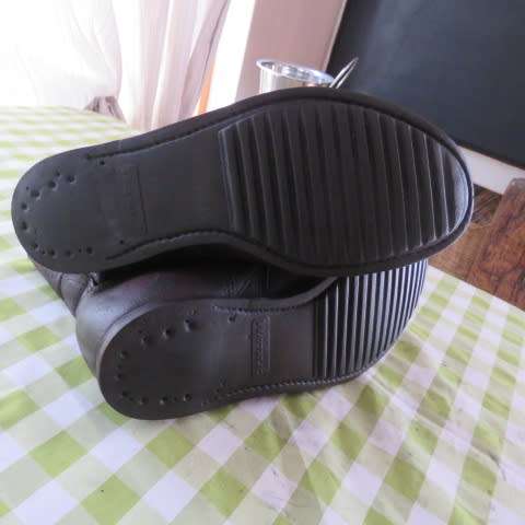 Pair of SADF genuine leather brown boots in size 10. Issued 2012. By DWS. Army size 277M.Good cond.