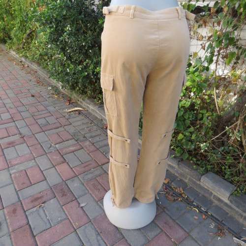 Sassy dark beige corduroy pants in size 38/14 by CASUAL AMERICAN.Side pockets.