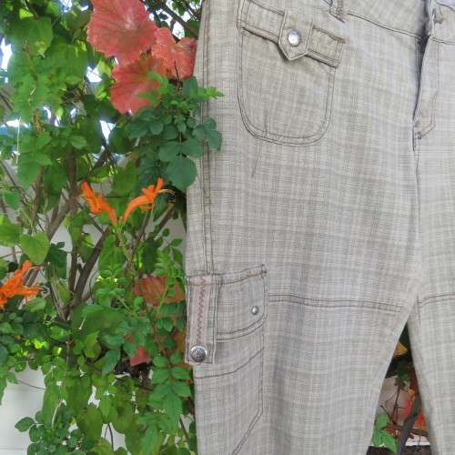 Tomboy look pants by 'Instinct' size 40/16. In beige and brown check stretch cotton. New condition.