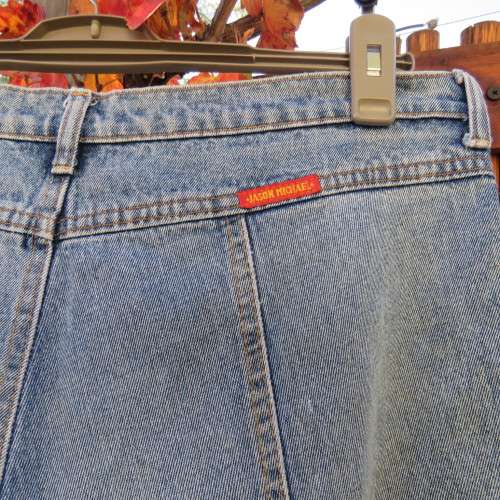 Men's vintage blue denim high waist Jenas. An Original 'Jason Michaels' size 38. Good condition.