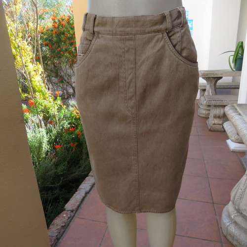 Totally of duty light brown 'Gerry Weber' Sport skirt. Pencil style size 34/10. Good condition.