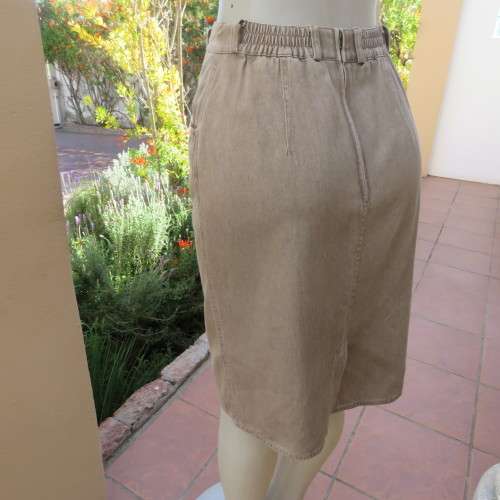 Totally of duty light brown 'Gerry Weber' Sport skirt. Pencil style size 34/10. Good condition.
