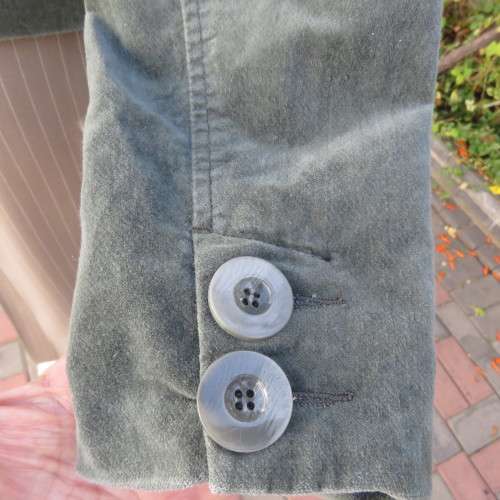 Hunters green cropped velveteen stretch cotton lined jacket by OASIS in size 38/14. Good condition.