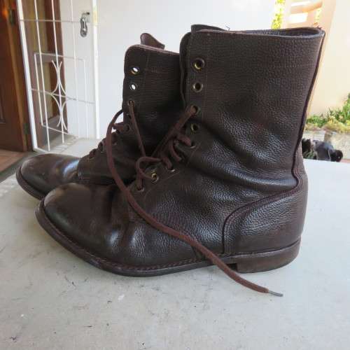 Pair of SADF size 9 brown genuine leather army boots by MGS issued 2005. Army size 277W