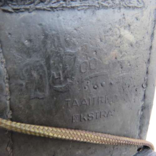 Pair of brown genuine leather Bagshaw boots size 9.5 issued 1986. Army size 277W. Drifoot.