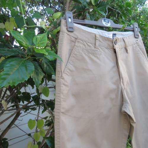 As new men's sand colour size 30 pants with straight narrow legs. By OAKRIDGE. 100% cotton