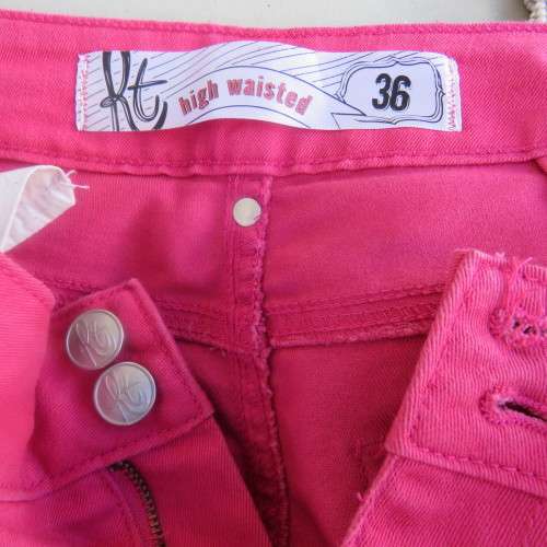 Go all magenta pink skinny pants. Size 36/12 y 'RT'. New condition. Used once.