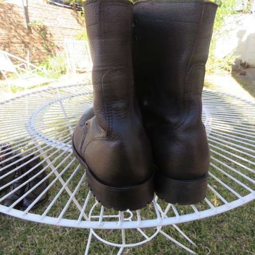 Pair SADF brown genuine leather boots size 7.5 issued 2009. Army size 262 W by DWS.