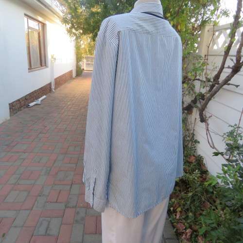 Casual long sleeve shirt in white and dark green vertical stripes by WOOLWORTHS in size 46/22.As new