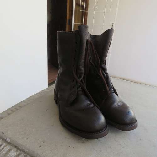 Pair of SADF brown genuine leather army boots in size 5.5. Issued 2009 by DWS. Amry size 240 M.