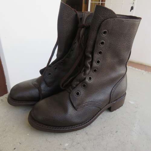Pair of SADF brown genuine leather army boots in size 5.5. Issued 2009 by DWS. Amry size 240 M.