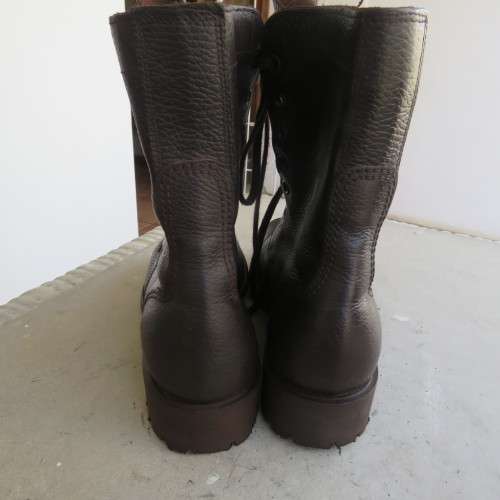 Pair of SADF brown genuine leather army boots in size 5.5. Issued 2009 by DWS. Amry size 240 M.