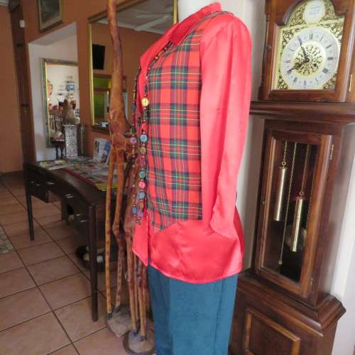 Fully lined tartan check waistcoat in red, green and yellow size 38/14. V neckline. As new.