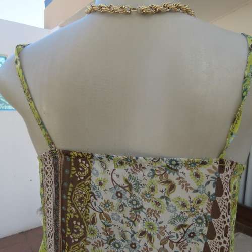 Strappy top for summer in lively green with turquoise and brown stripe and floral design size 32/8